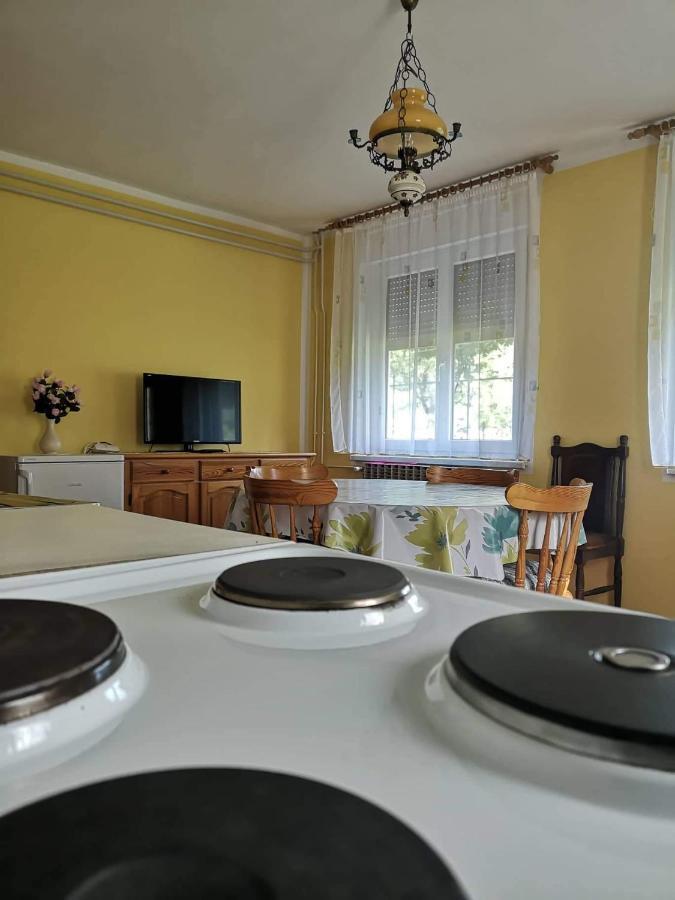 Apartma Floncna Apartman Bovec Kültér fotó